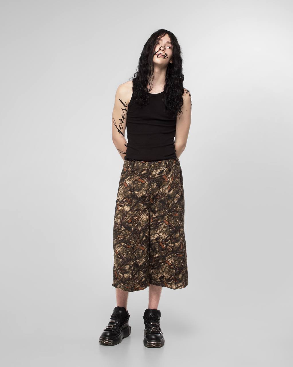 Шорты KNOCK ON WOOD