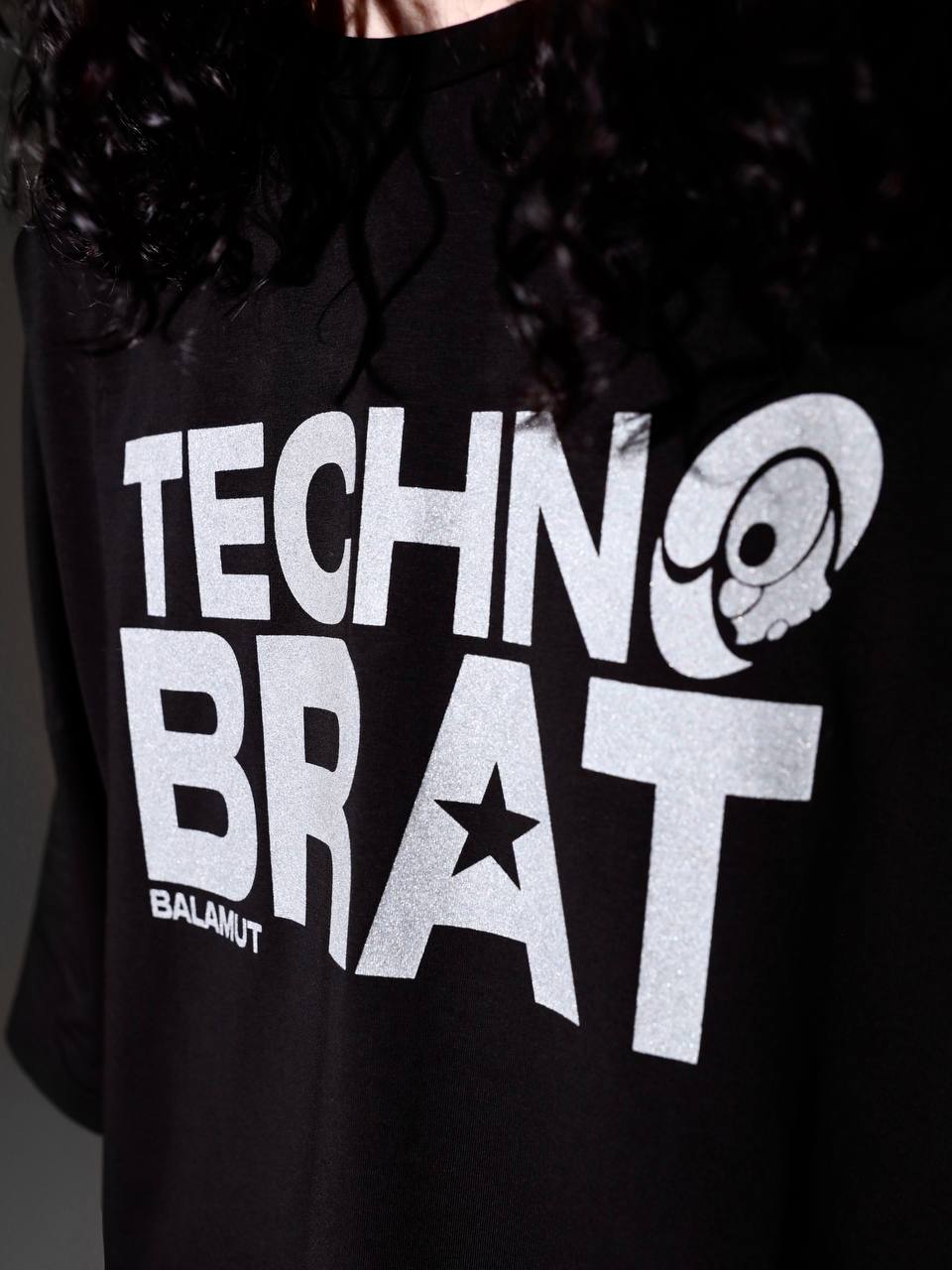 Футболка TECNO BRAT