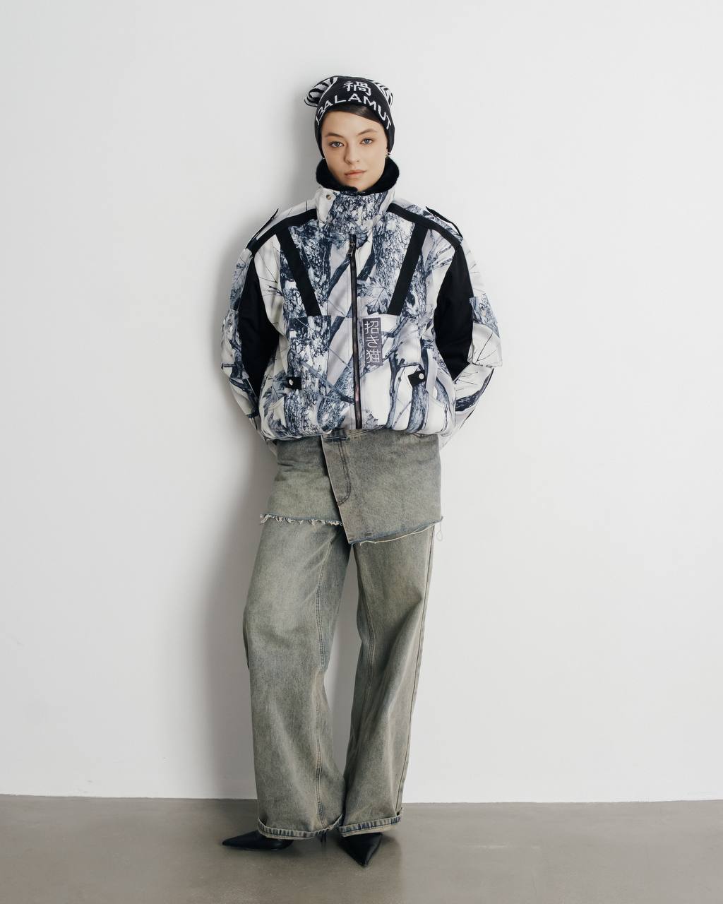 Бомбер WHITE NOISE